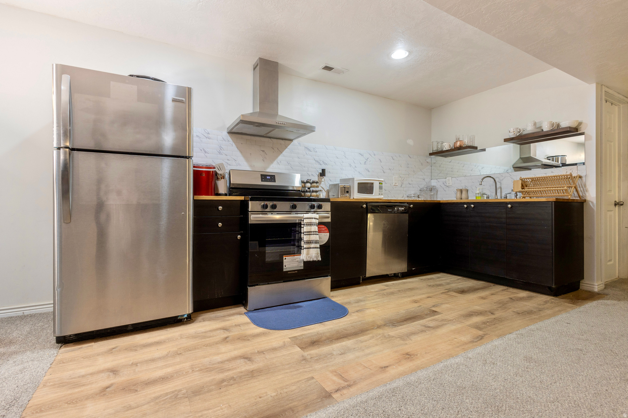 KENNECOTT - Residential
