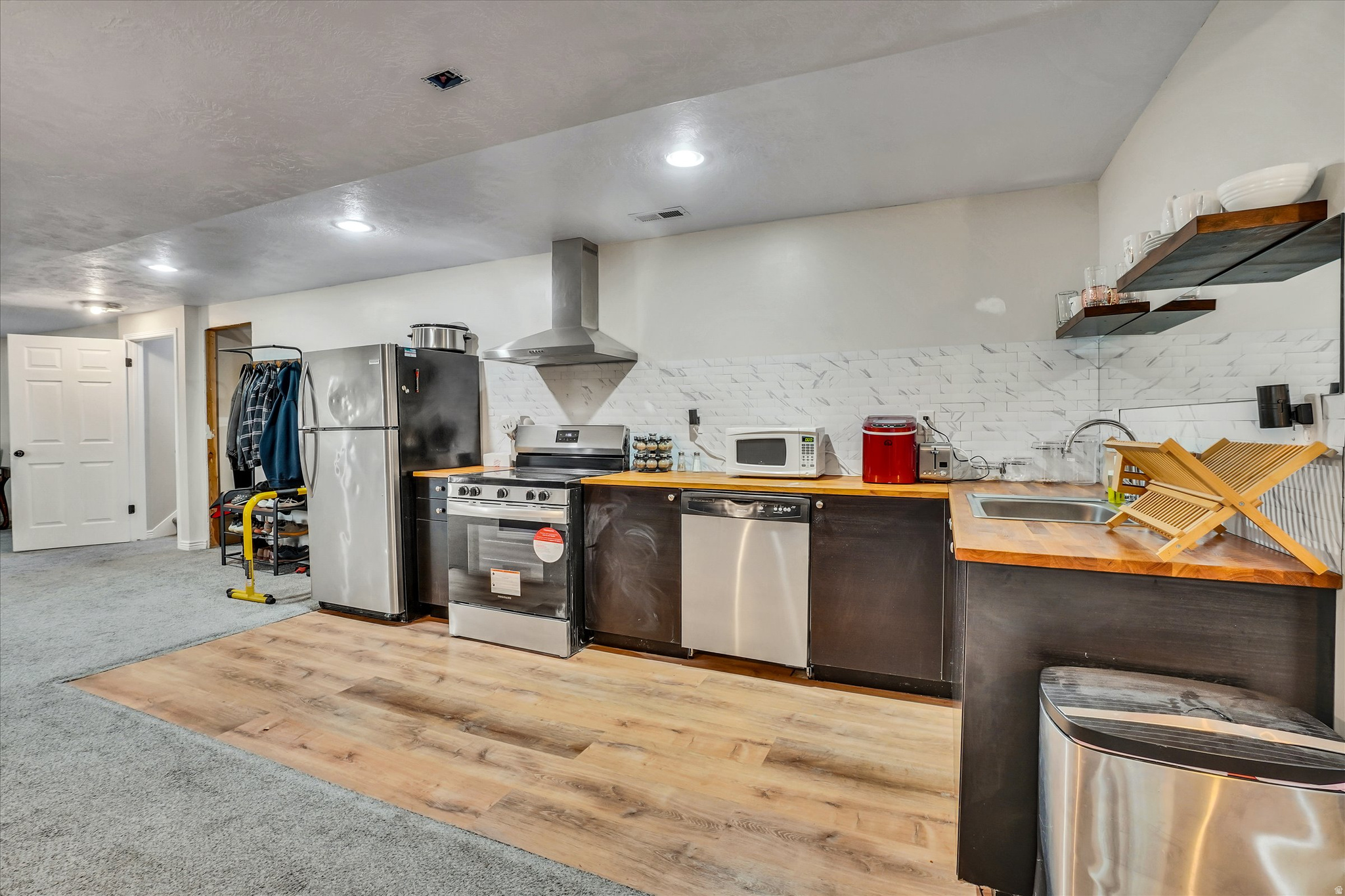 KENNECOTT - Residential