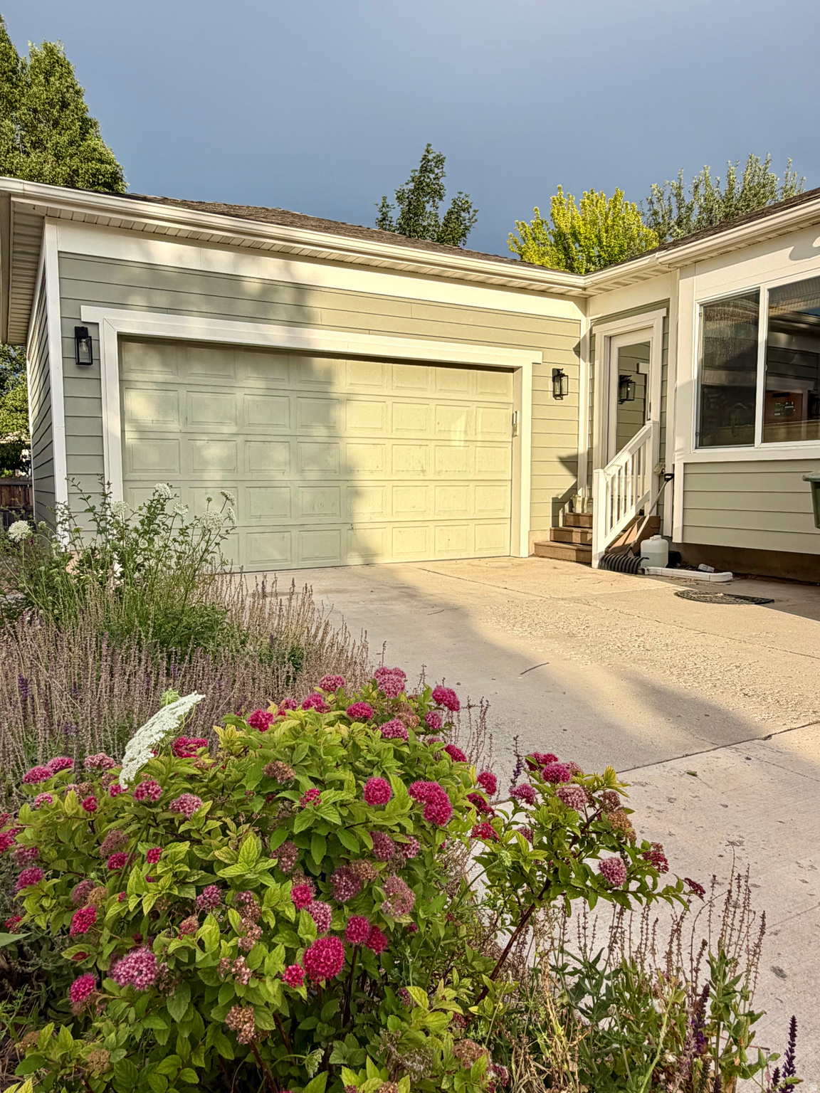 KENNECOTT - Residential