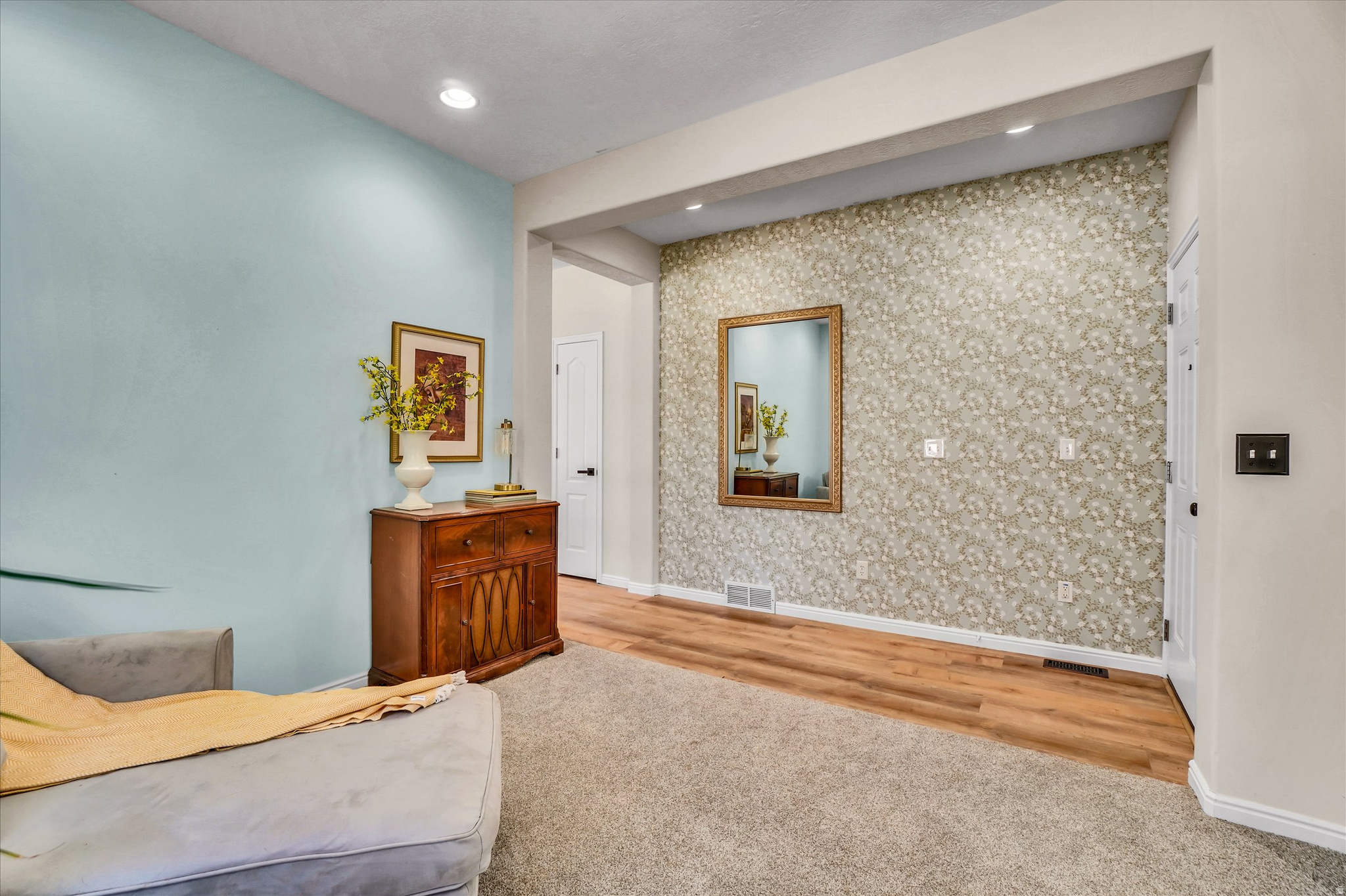 KENNECOTT - Residential