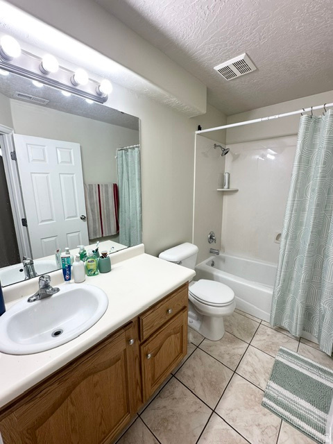 DOVE MEADOWS - Residential