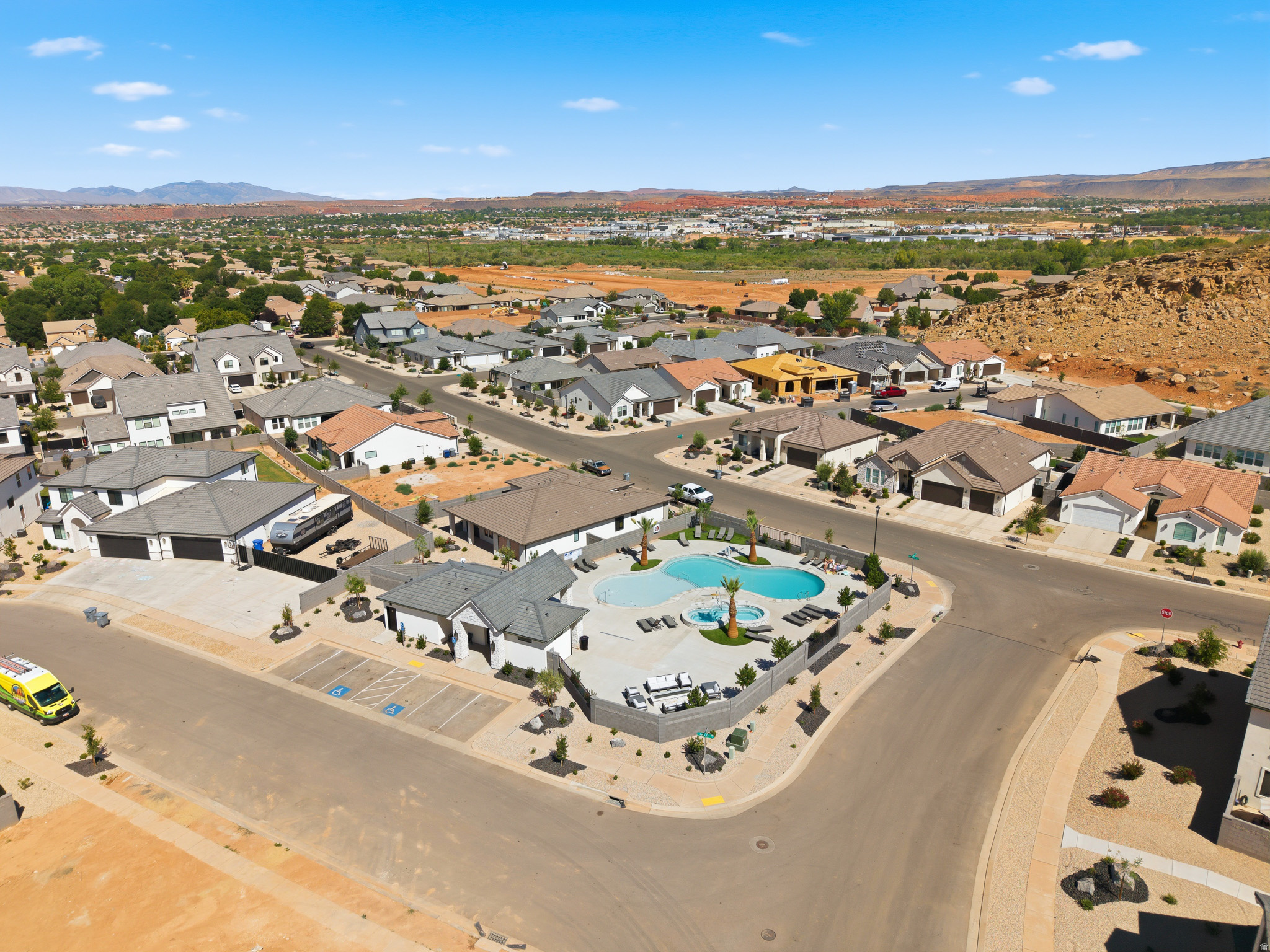 HERITAGE PLACE 1 - Residential