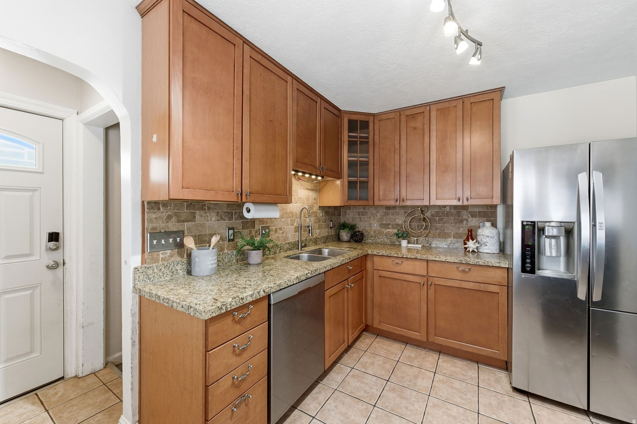 EAST MILLCREEK - Commercial Sale