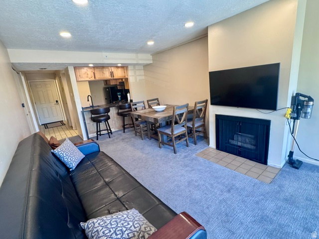 NEW CLAIM CONDOMINIUM - Residential