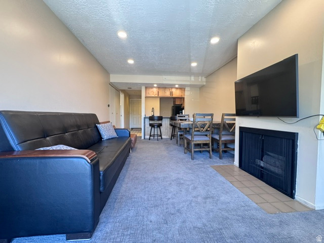 NEW CLAIM CONDOMINIUM - Residential