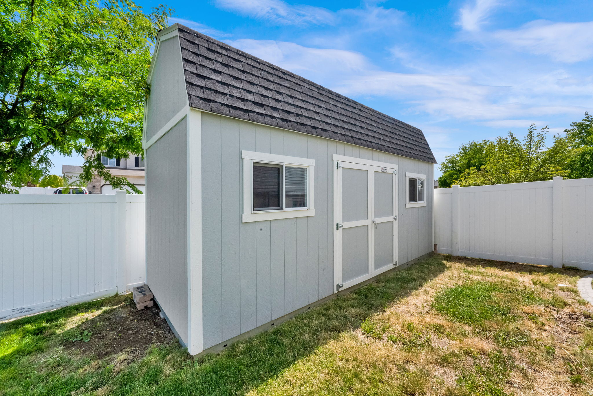 FREEMONT ESTATES - Residential