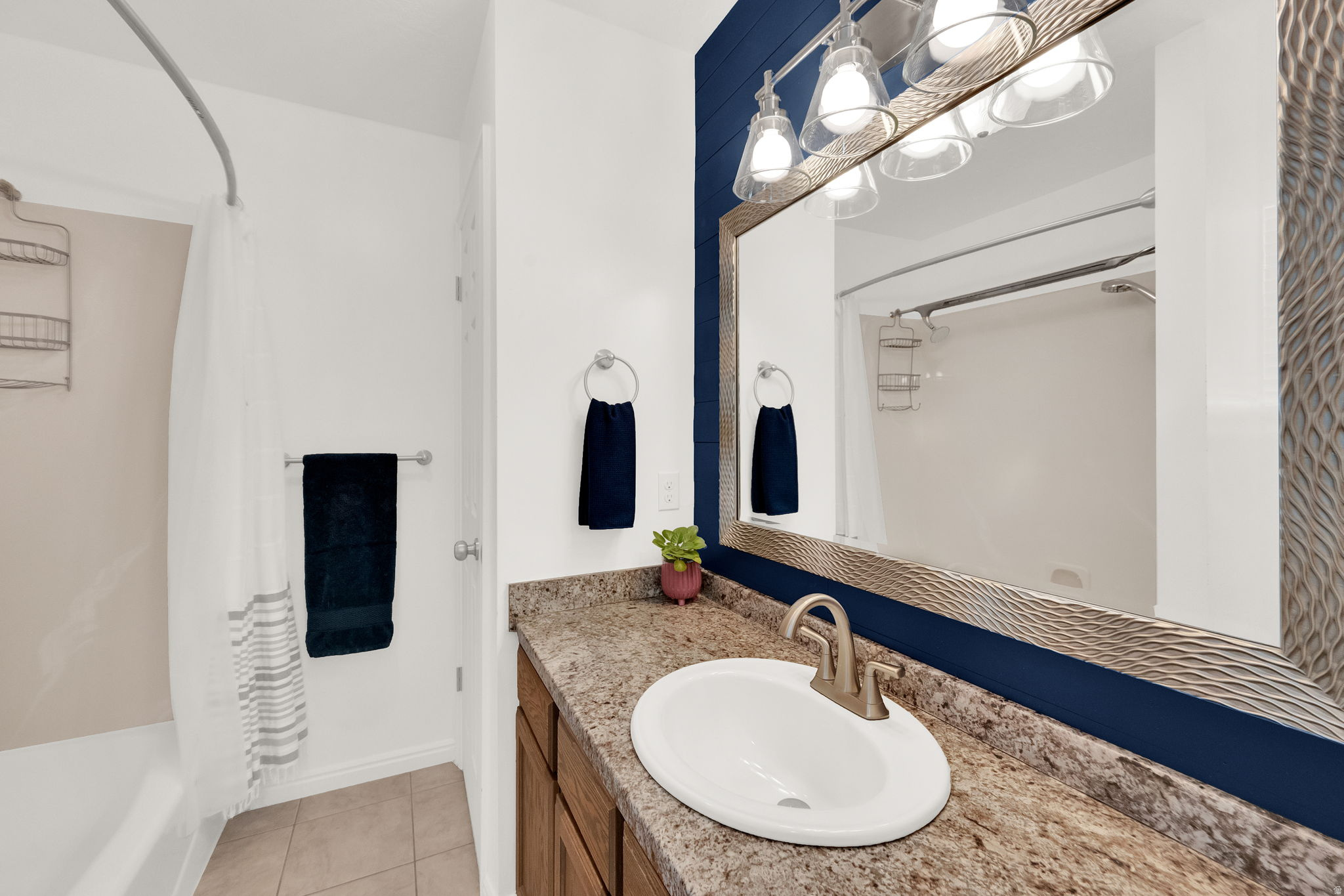 FREEMONT ESTATES - Residential
