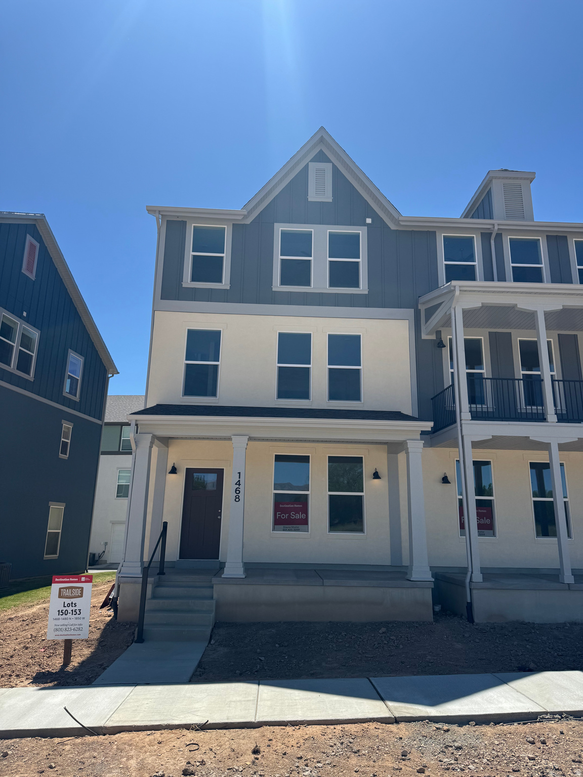 TRAILSIDE - Residential