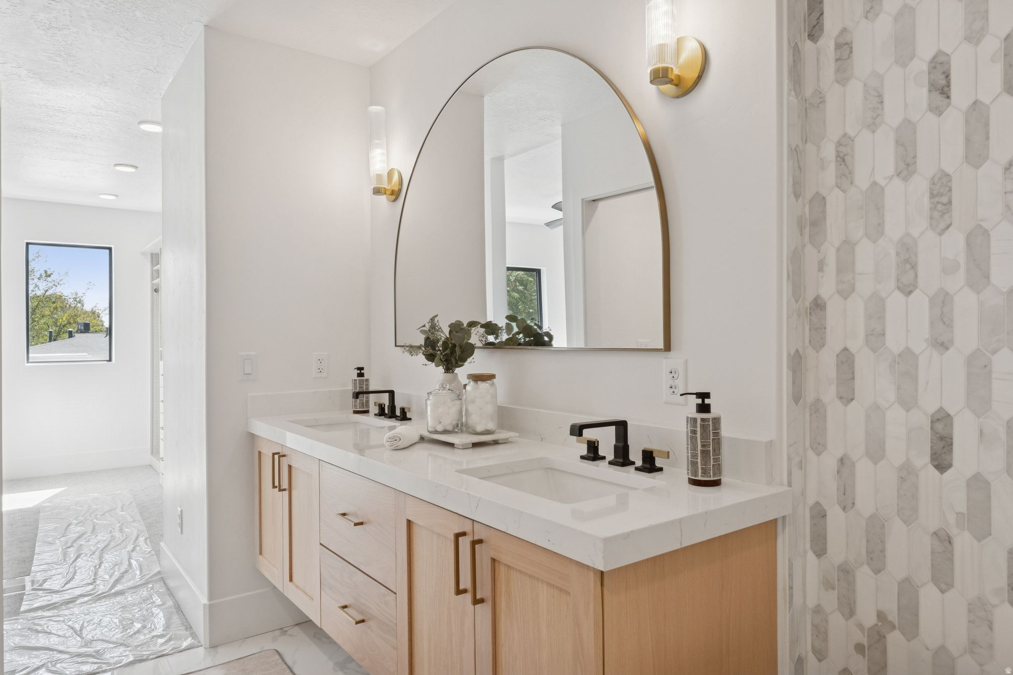 3RD AVENUE TOWNHOMES - Residential