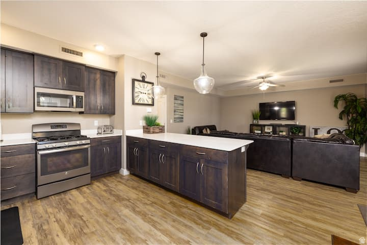 ESTANCIA PH 1 - Residential