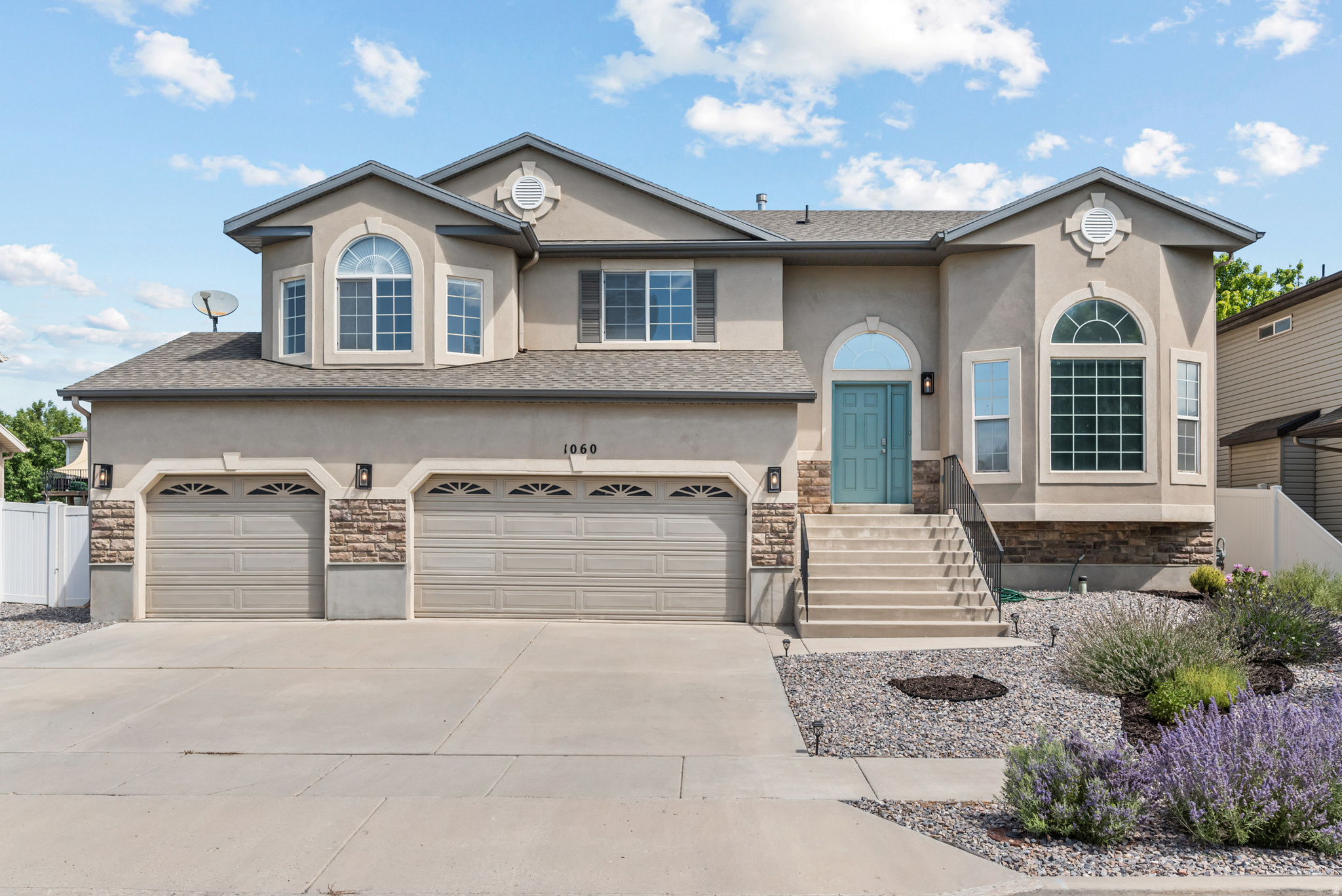 Rare three car garage home in Foxboro. This three bedroom, two full bathroom home offers close access to I-15 and I-215 and is just minutes from Salt Lake City and the Airport. Basement is unfinished, but has a walk-out entrance and has the potential for an apartment. The home has been well maintained and is move-in ready.   Square footage figures are provided as a courtesy estimate only. Buyer is advised to obtain an independent measurement.
