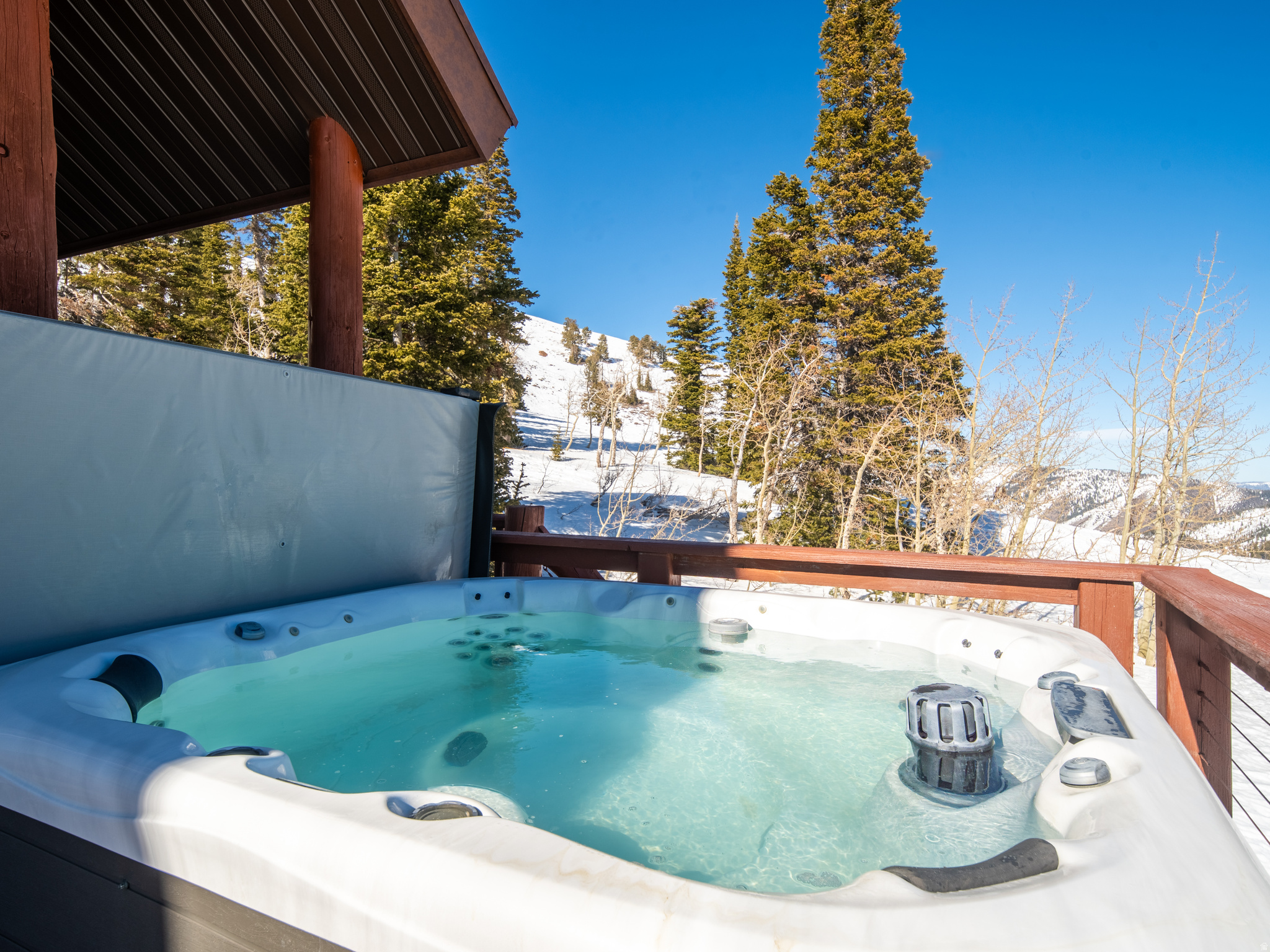 POWDER MOUNTAIN WEST - Residential