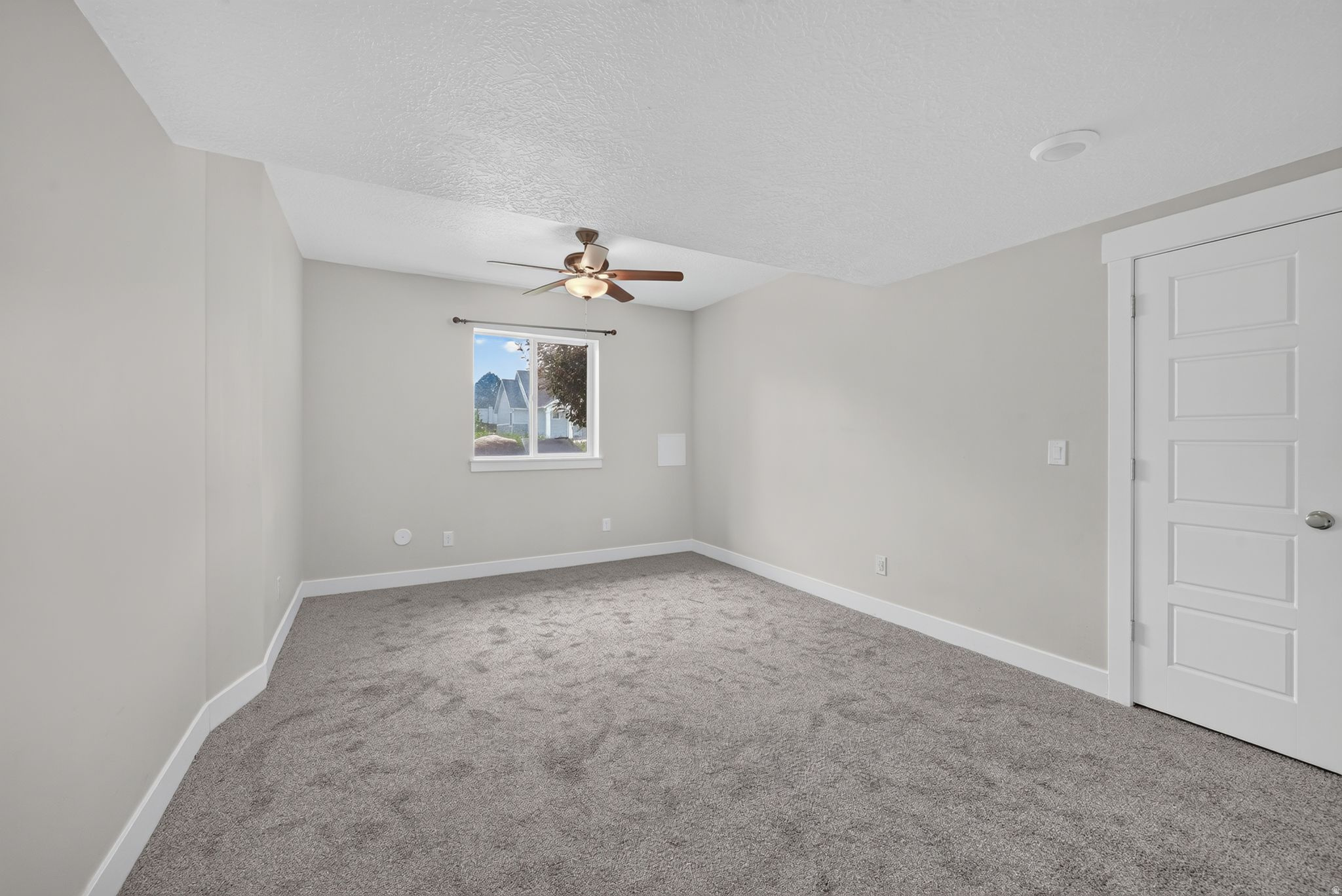 TEMPLE RIM - Residential