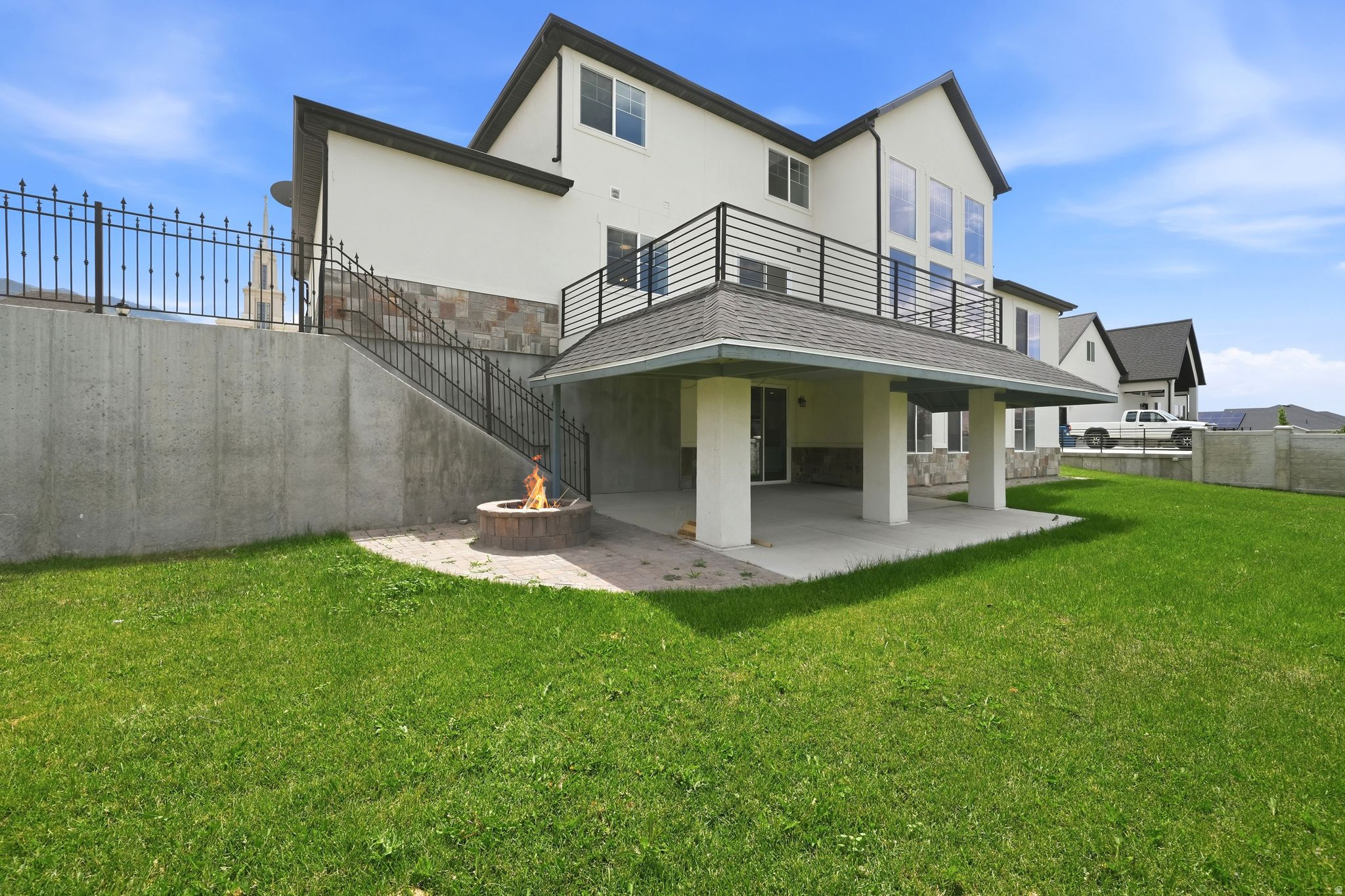 TEMPLE RIM - Residential