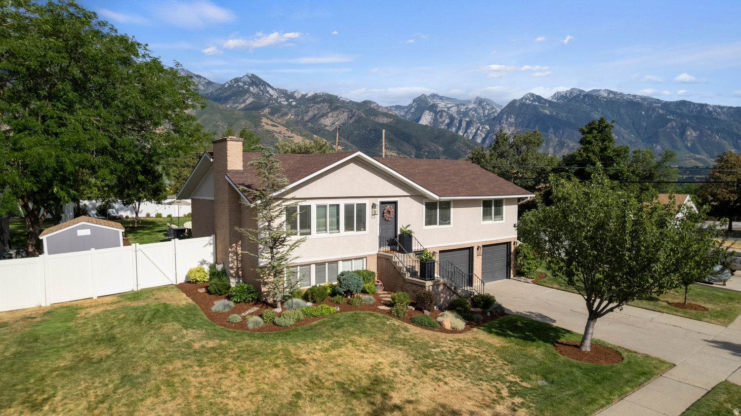 SOUTHLAND TERRACE - Residential