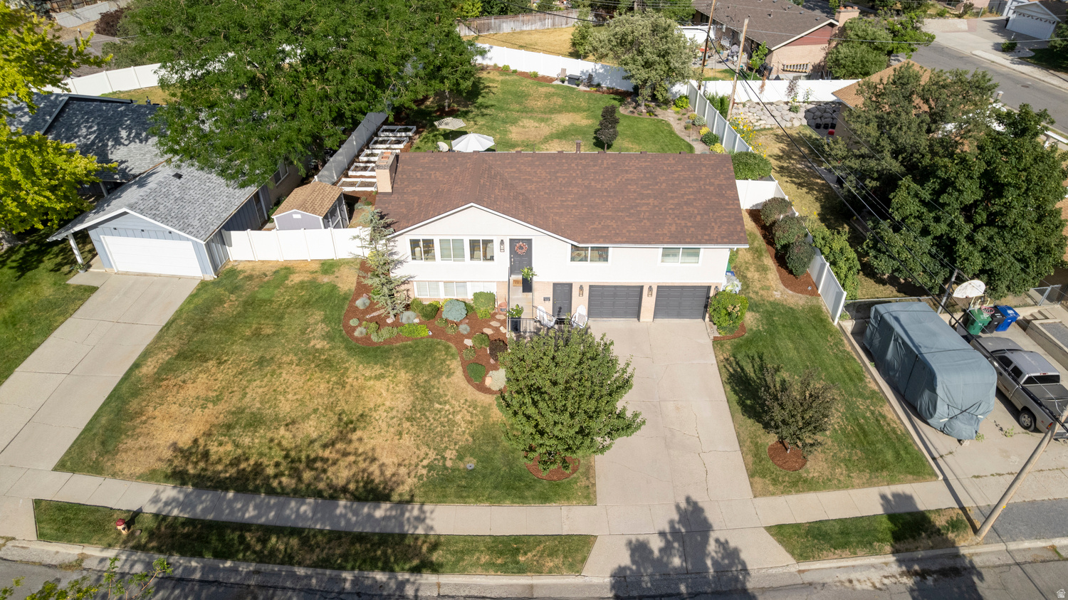 SOUTHLAND TERRACE - Residential