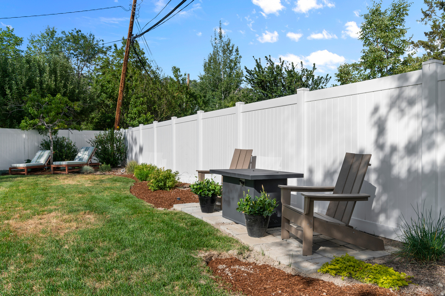 SOUTHLAND TERRACE - Residential