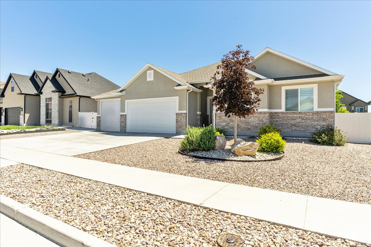 OVERLAKE ESTATES - Residential