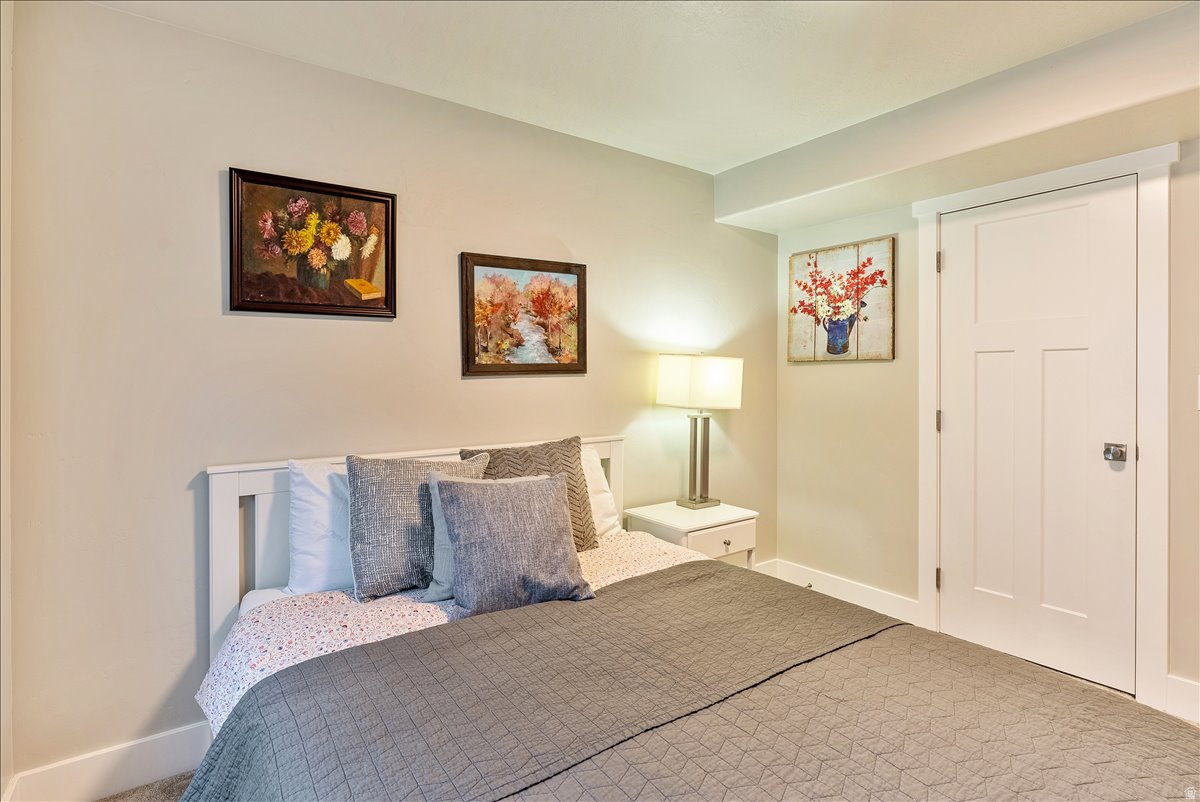 OVERLAKE ESTATES - Residential