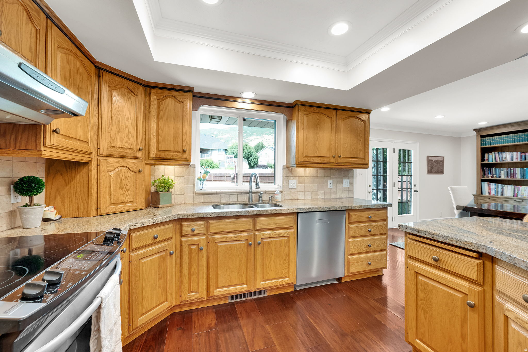 ROSEDALE ESTATES SUB - Residential