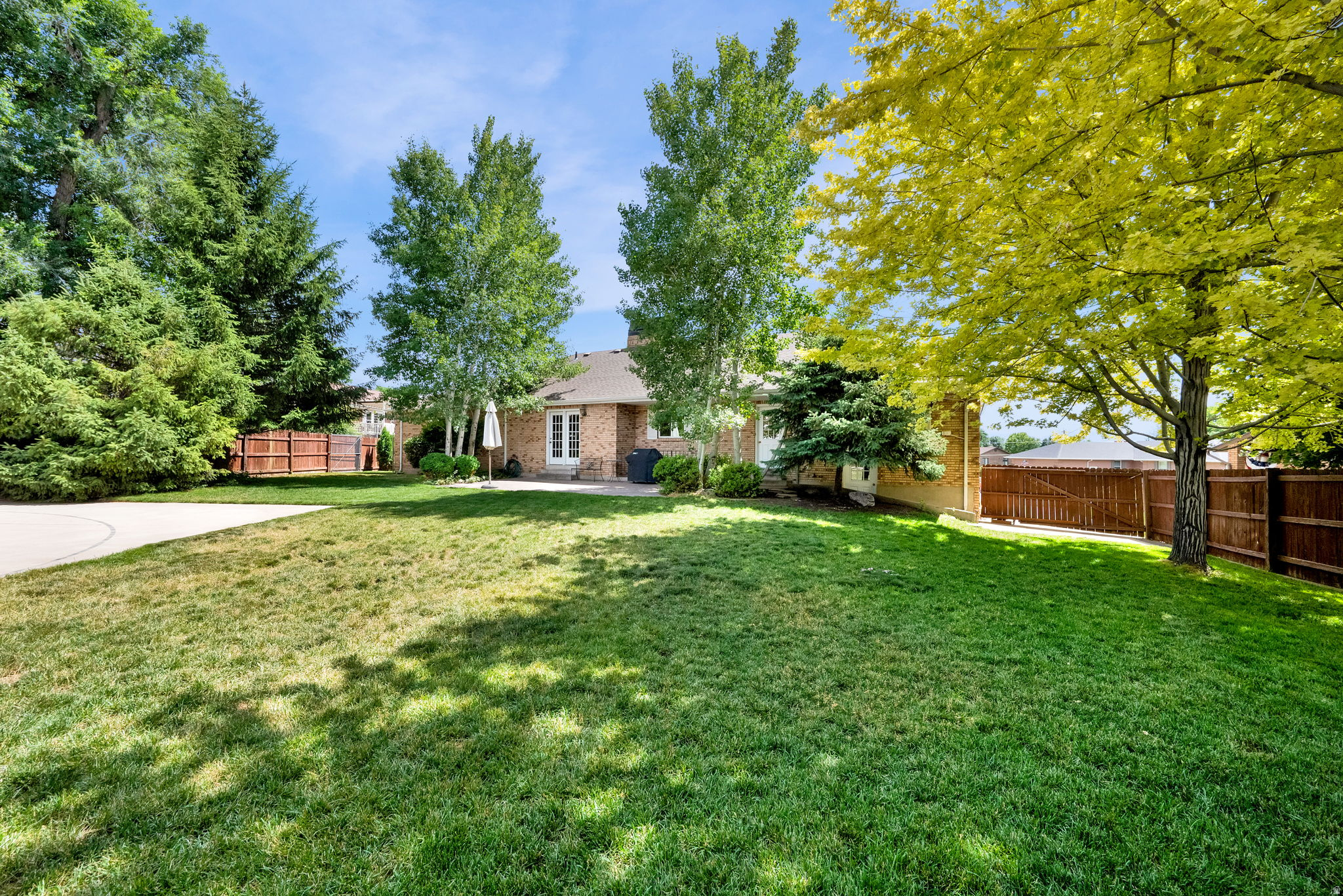 ROSEDALE ESTATES SUB - Residential