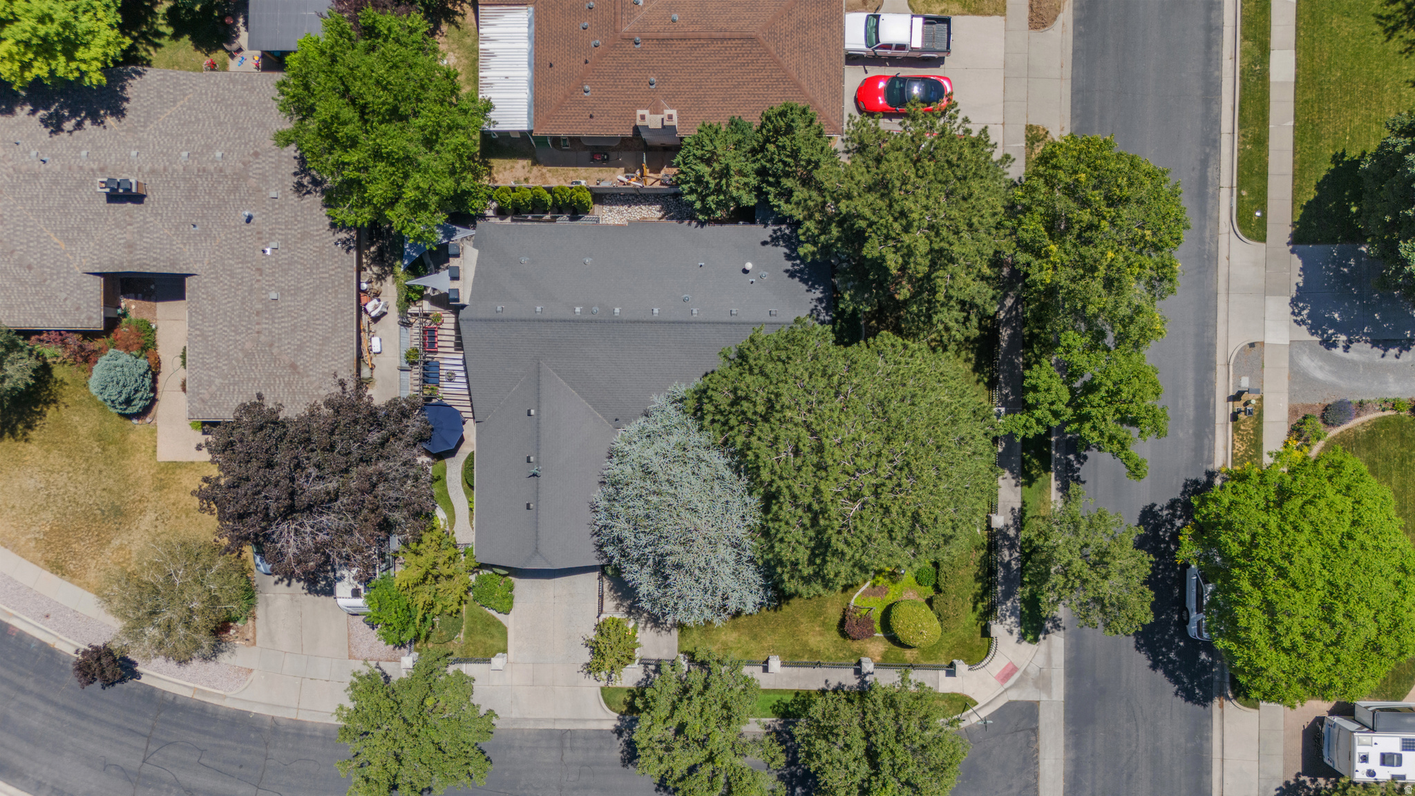 ROTHMOOR ESTATES #1 - Residential