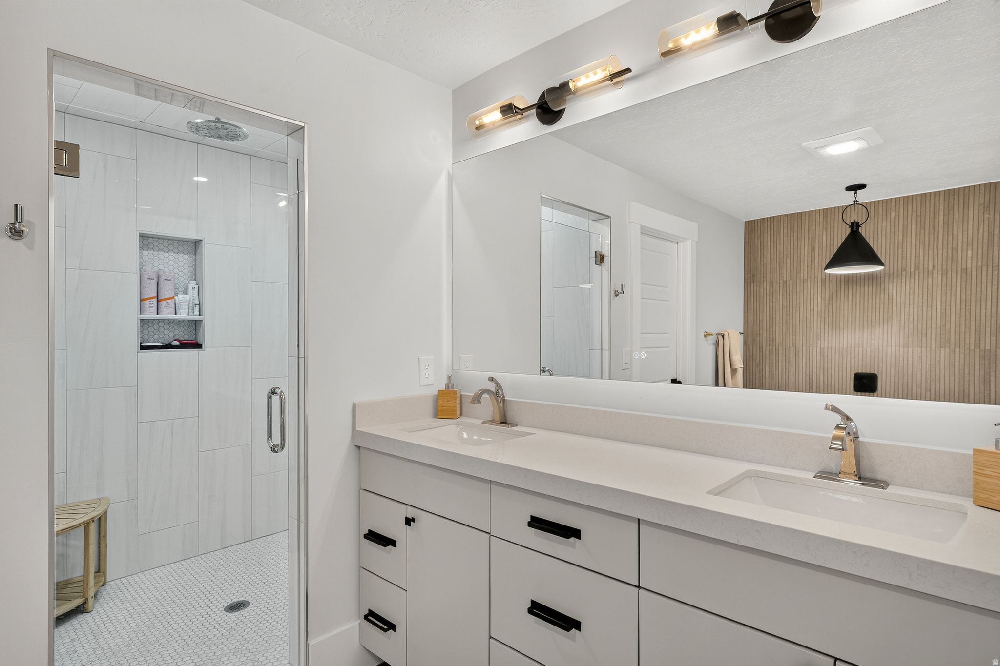 MT OLYMPUS ACRES - Residential