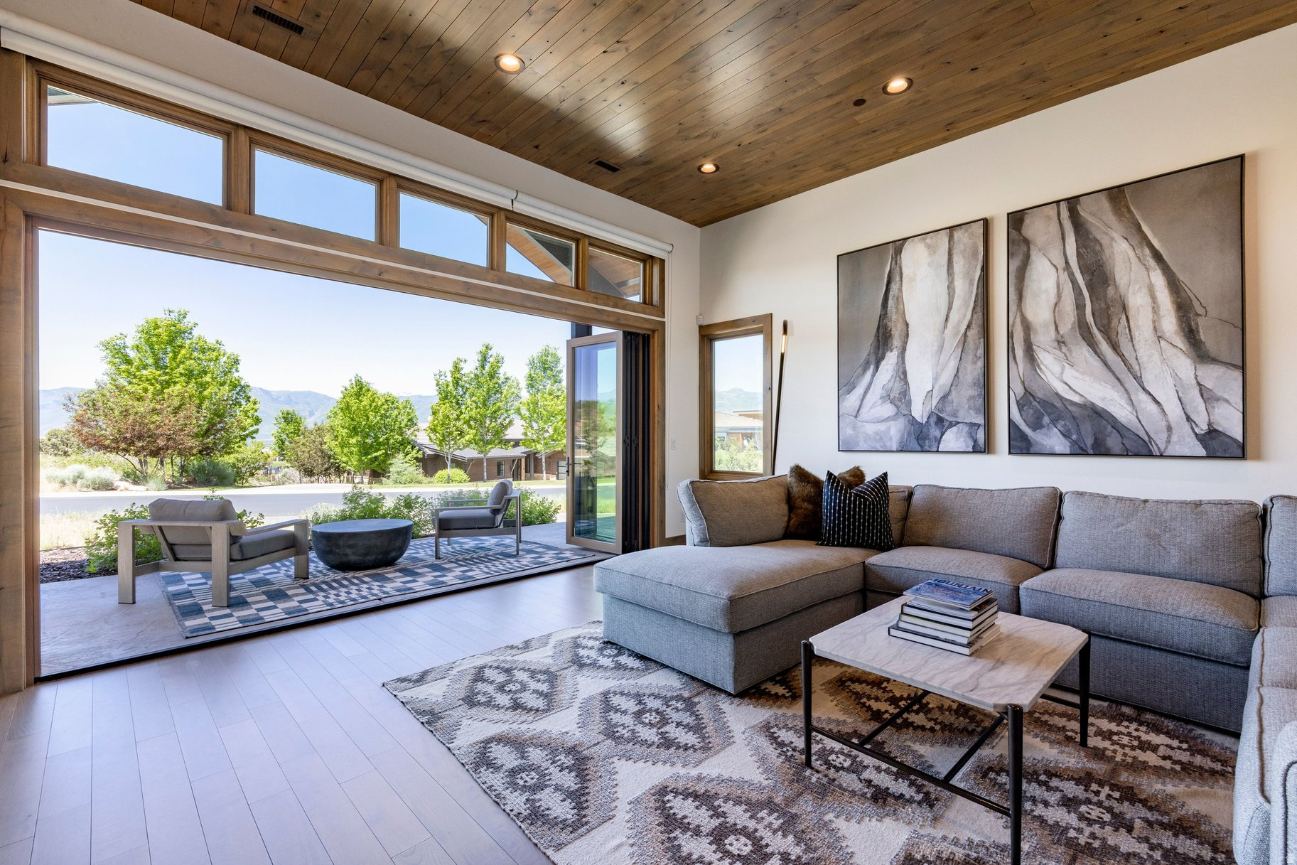 THE VILLAS AT RED LE - Residential