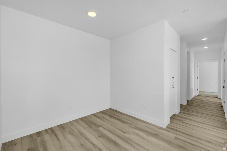 AUBURN HILLS - Residential