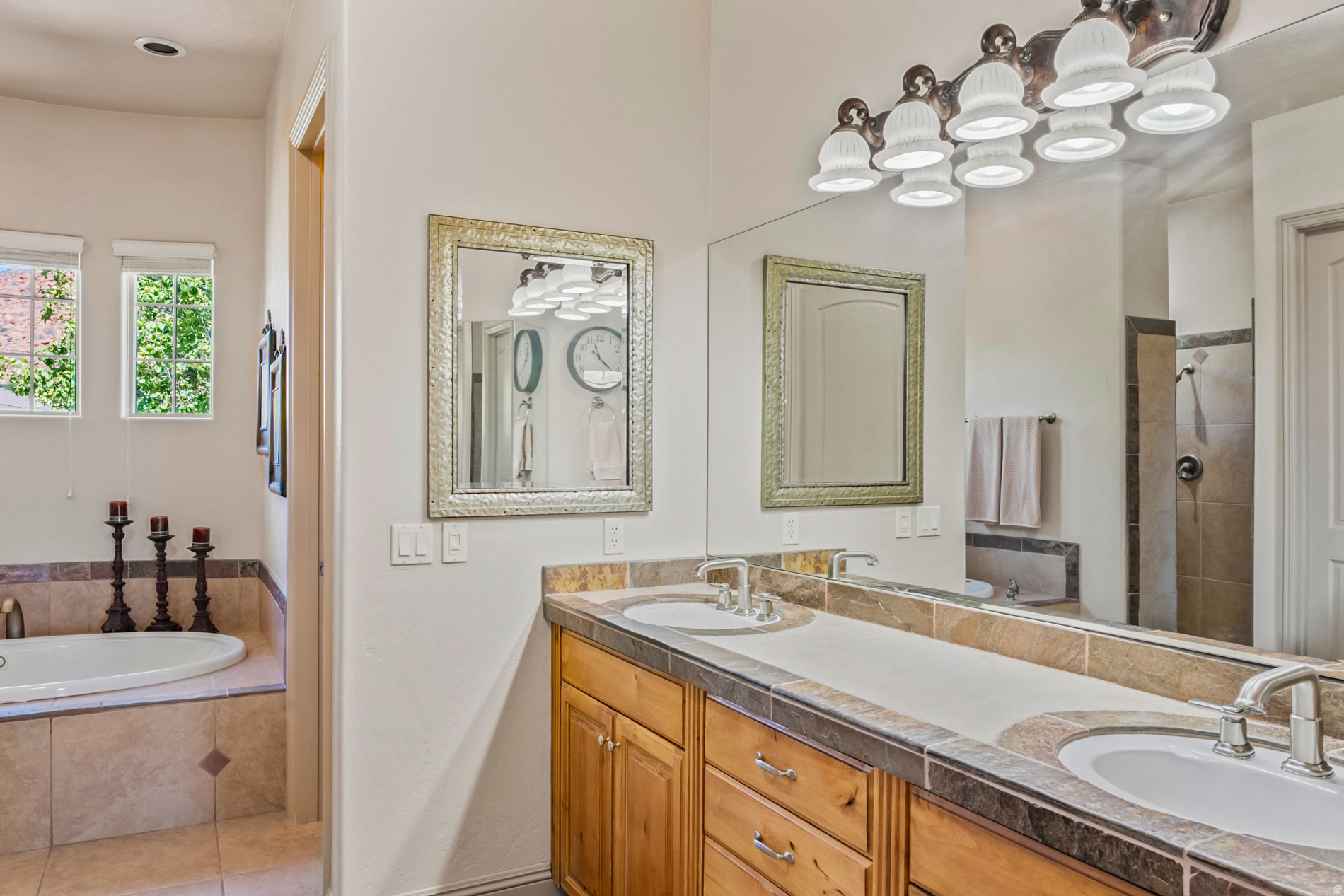SILVERSTONE AT GREEN SPRINGS - Residential