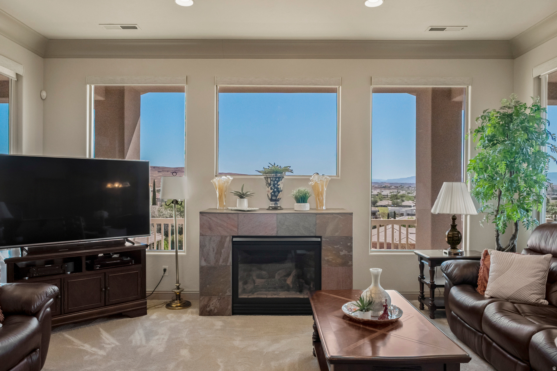 SILVERSTONE AT GREEN SPRINGS - Residential