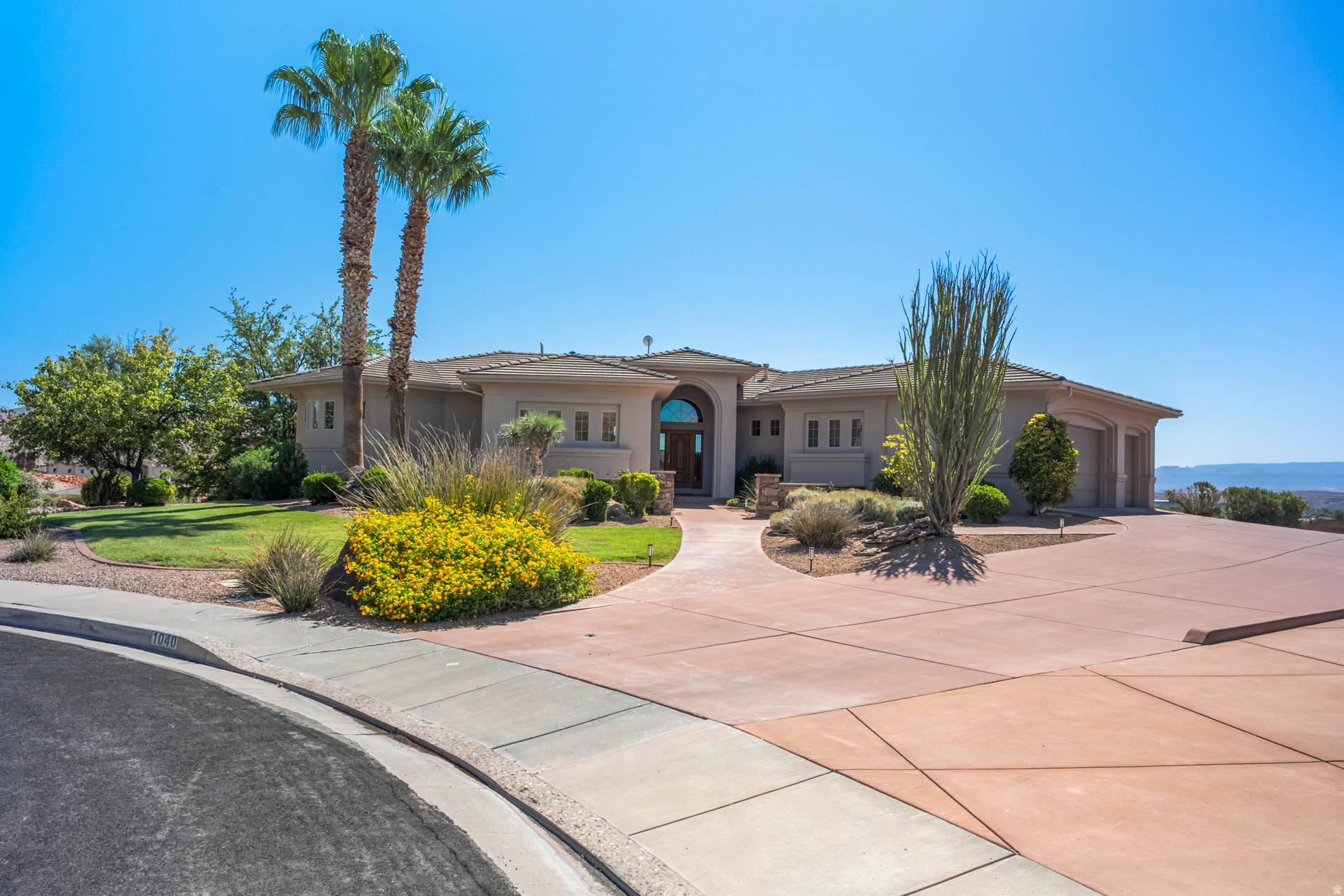 SILVERSTONE AT GREEN SPRINGS - Residential