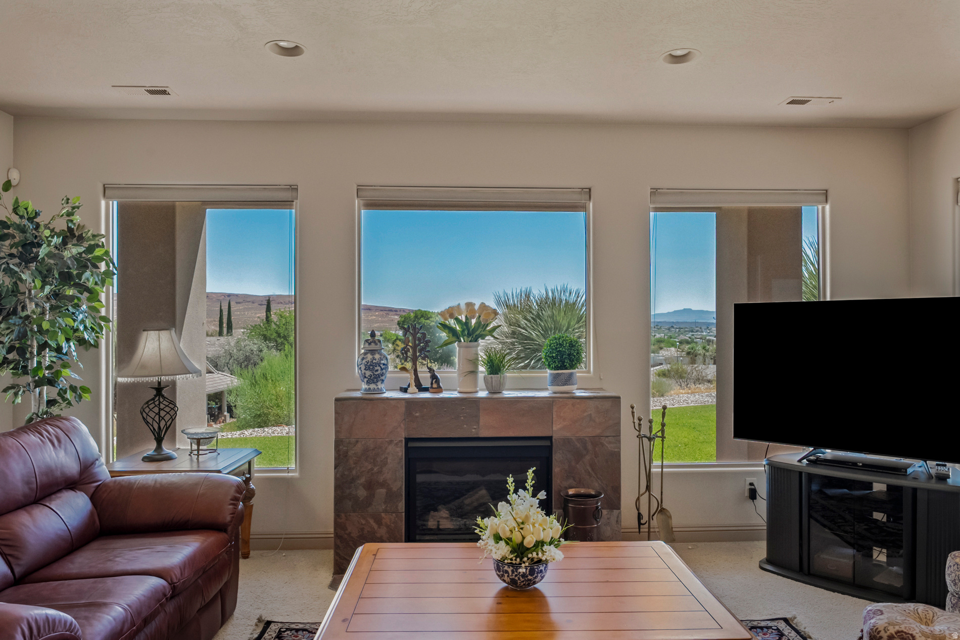 SILVERSTONE AT GREEN SPRINGS - Residential
