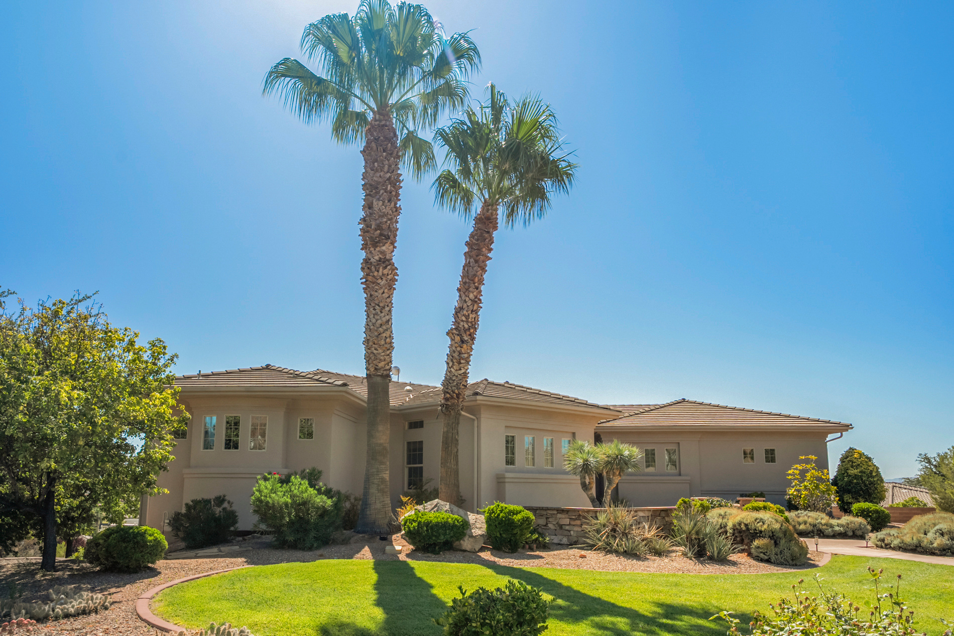 SILVERSTONE AT GREEN SPRINGS - Residential