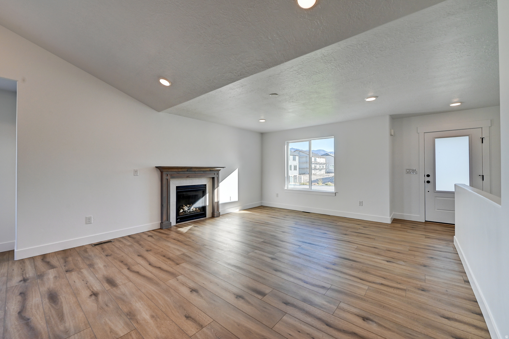 OVERLAKE ESTATES - Residential