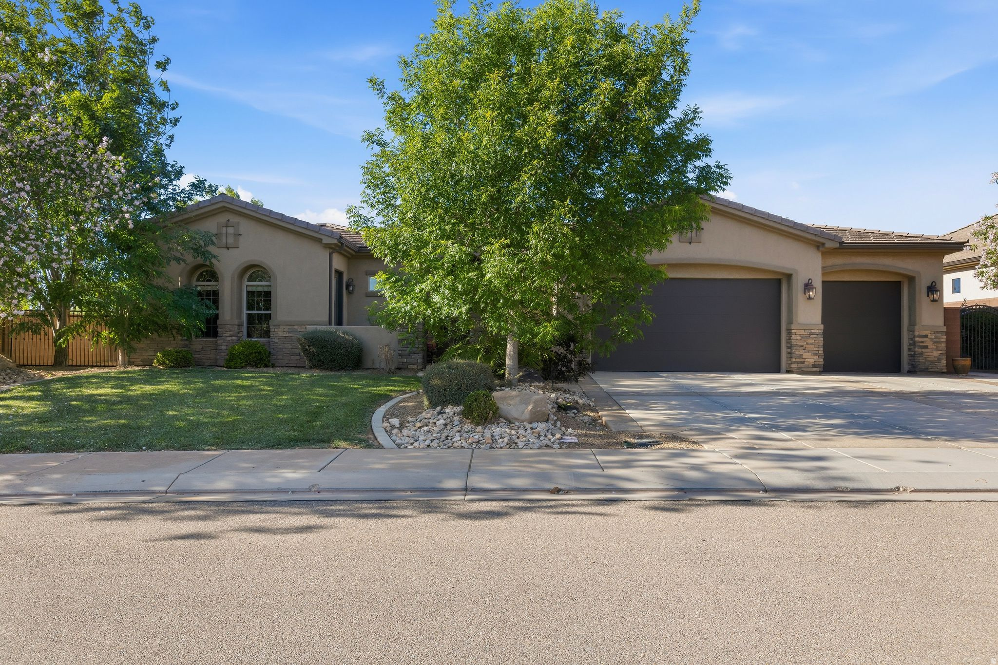 MEADOWS AT STUCKI FARMS - Residential
