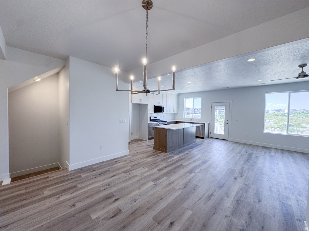 CREEKSIDE AT JDC RANCH - Residential