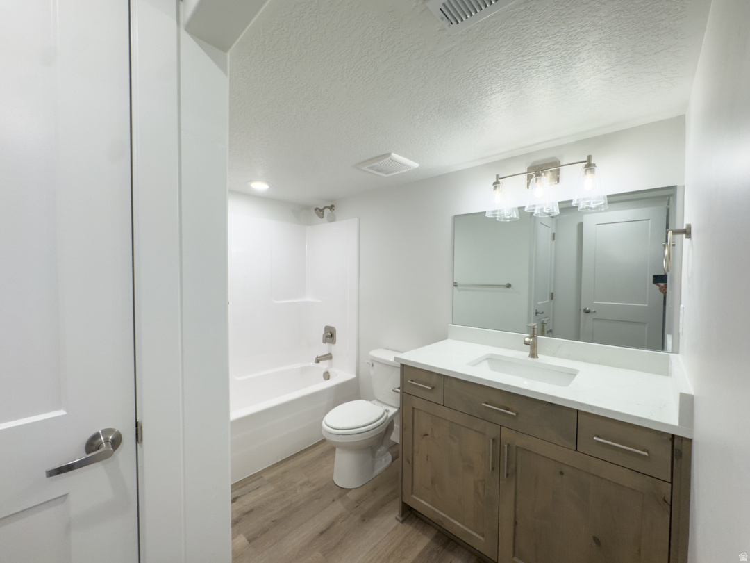 CREEKSIDE AT JDC RANCH - Residential