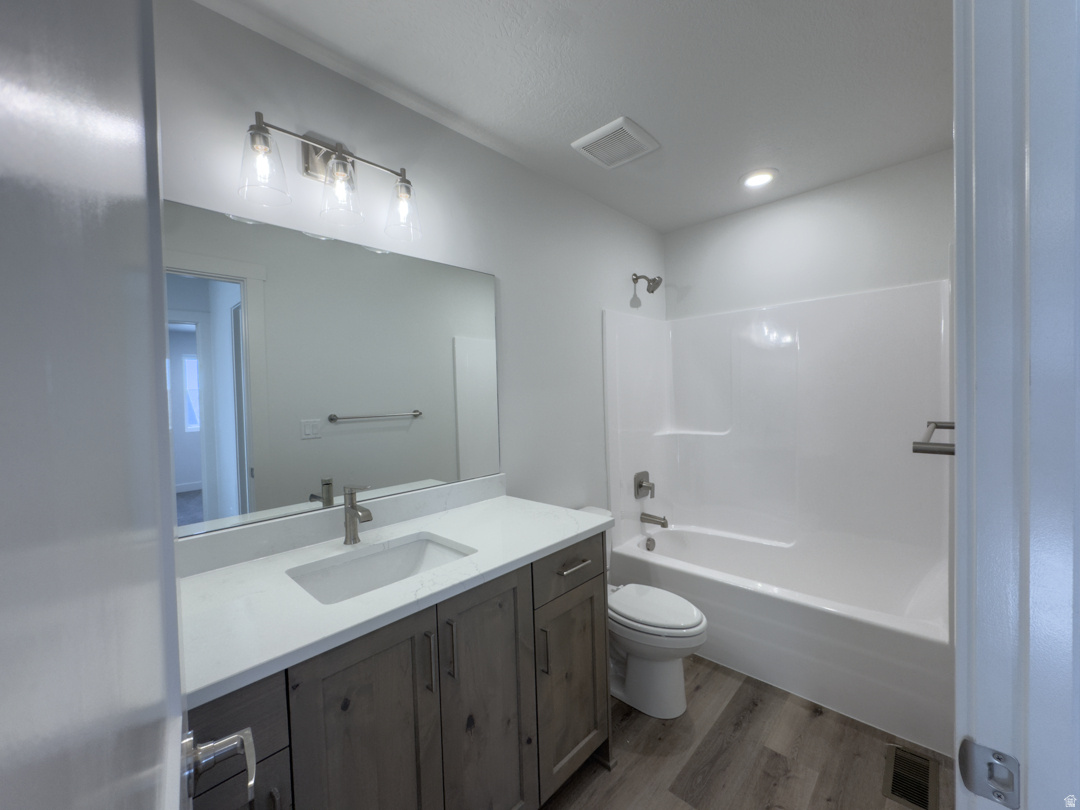 CREEKSIDE AT JDC RANCH - Residential