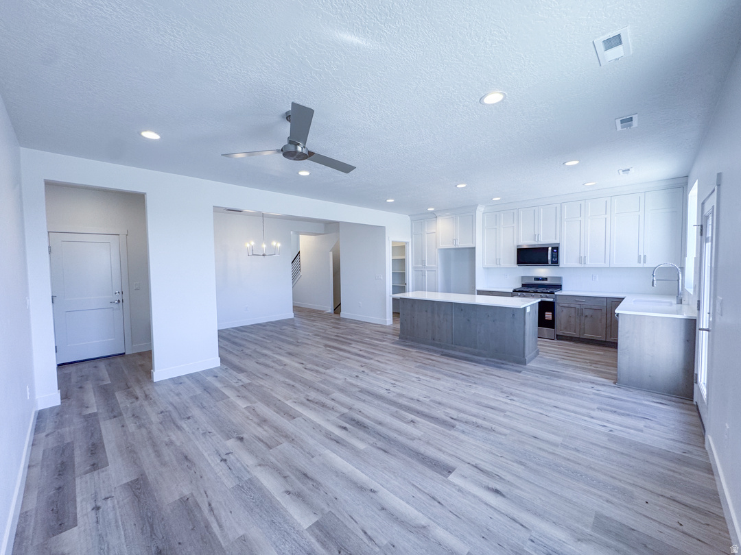 CREEKSIDE AT JDC RANCH - Residential