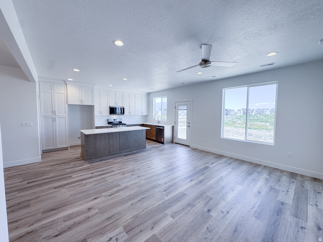 CREEKSIDE AT JDC RANCH - Residential