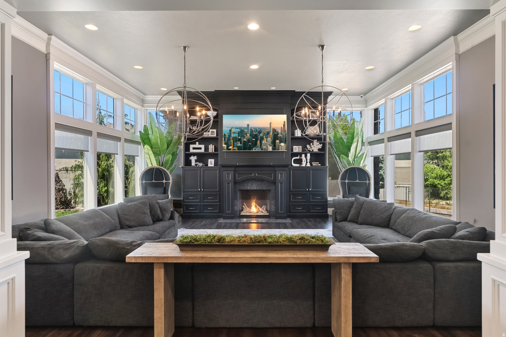 RIVER OAKS ESTATES - Residential