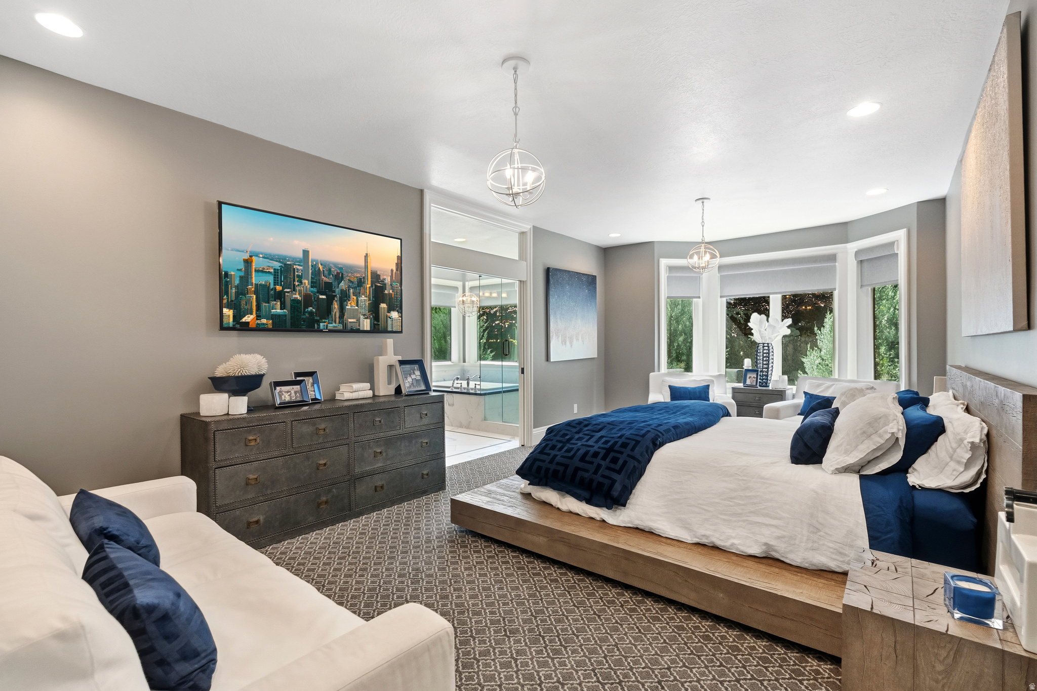 RIVER OAKS ESTATES - Residential