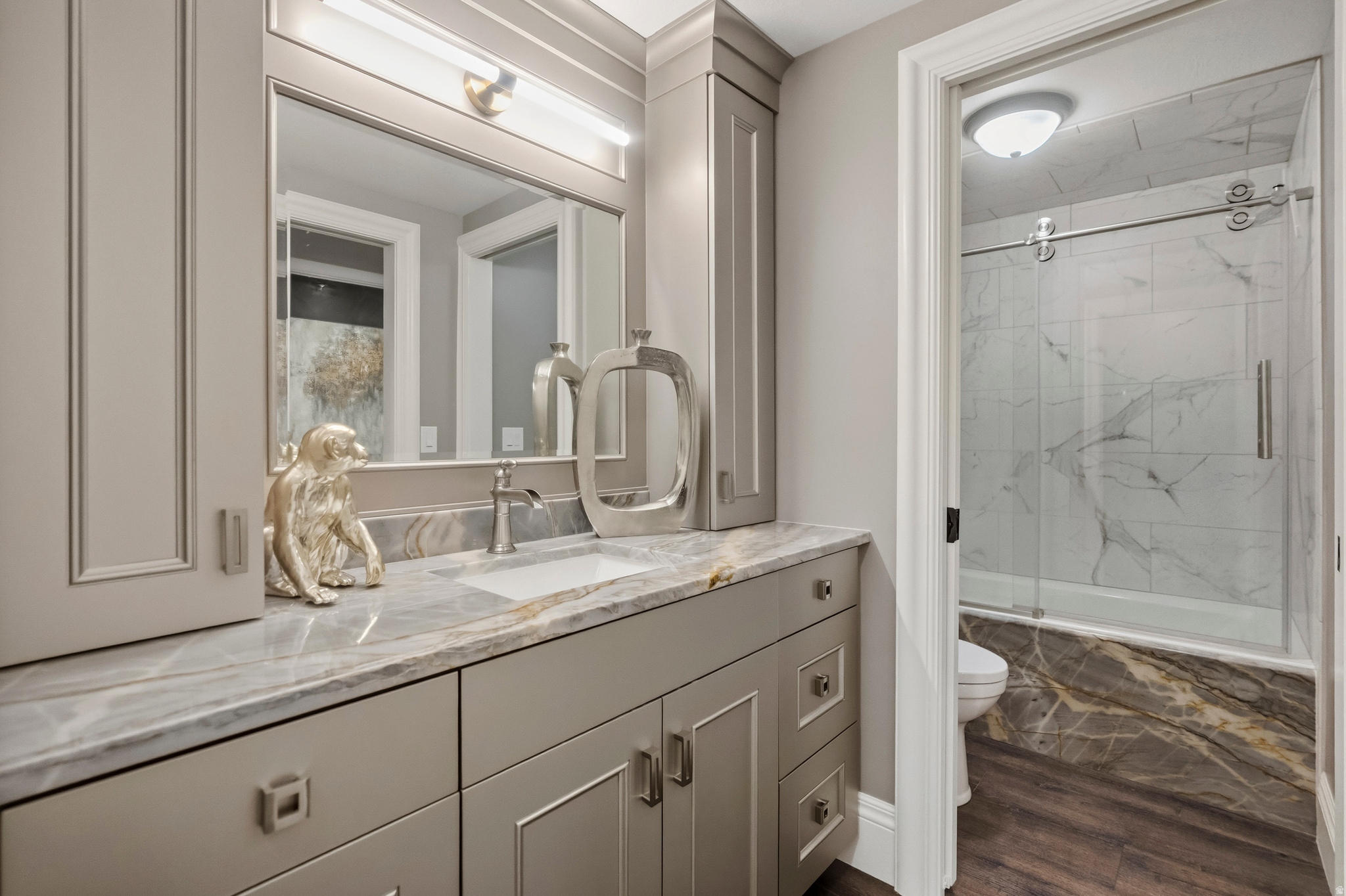 RIVER OAKS ESTATES - Residential