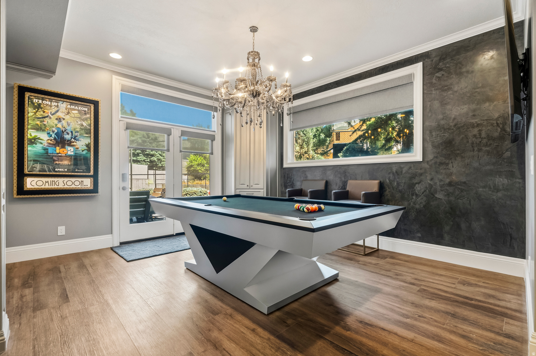 RIVER OAKS ESTATES - Residential