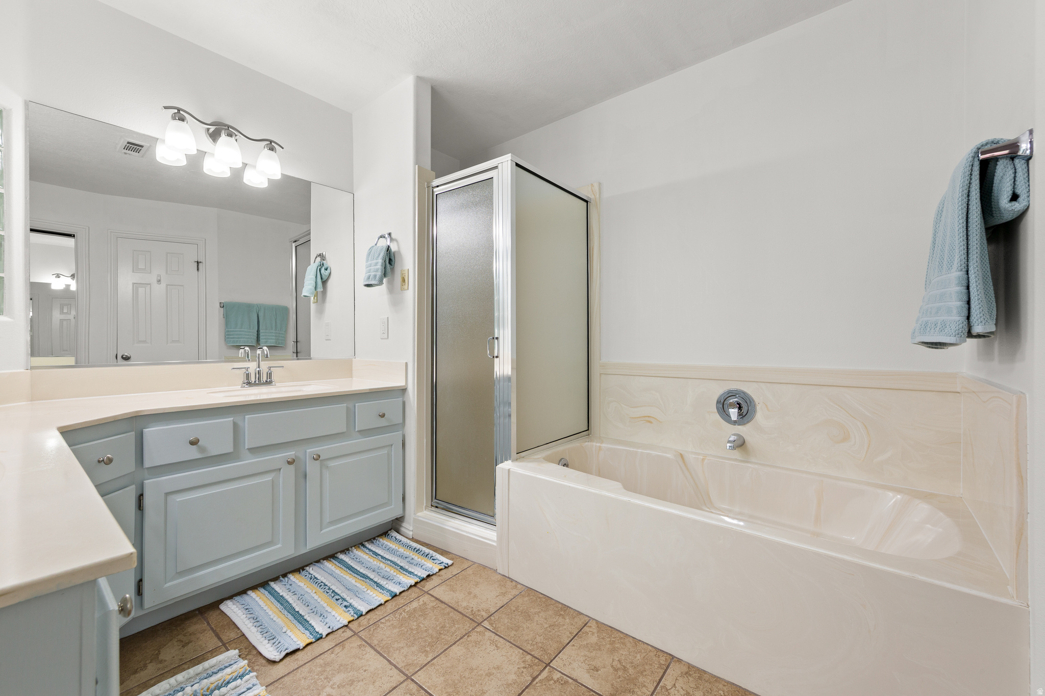 WILLOW RUN RESORT - Residential