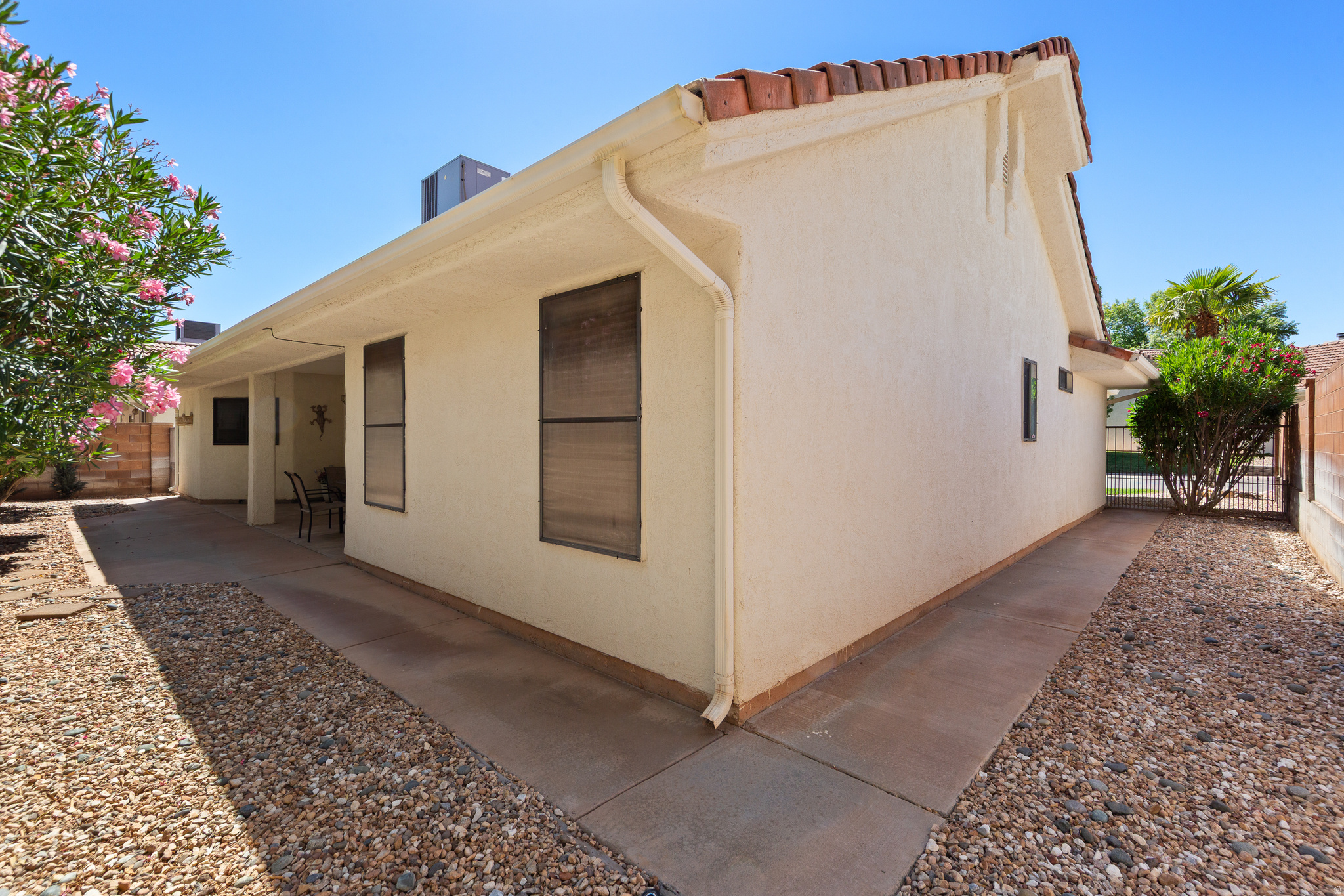 WILLOW RUN RESORT - Residential