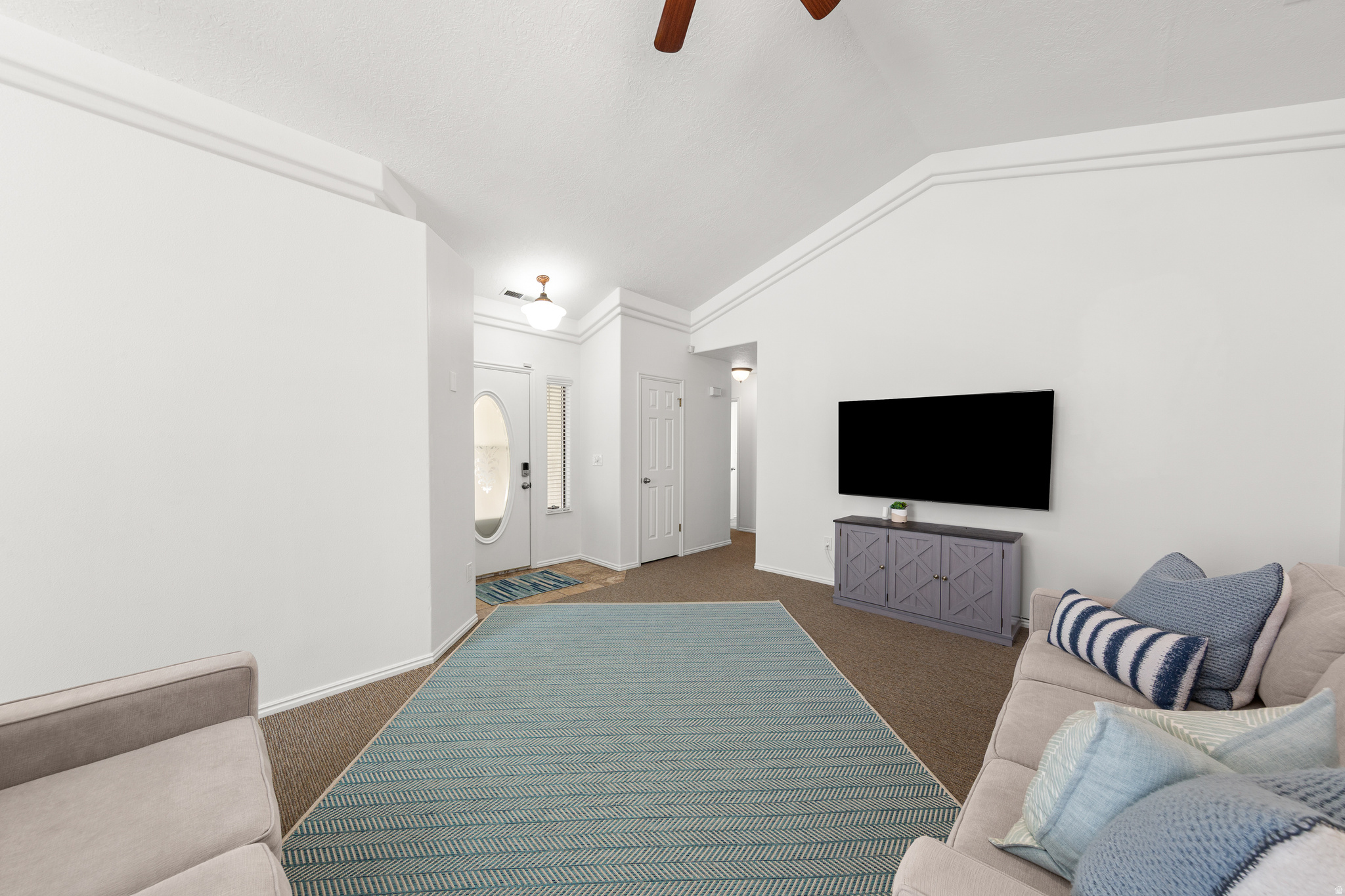 WILLOW RUN RESORT - Residential