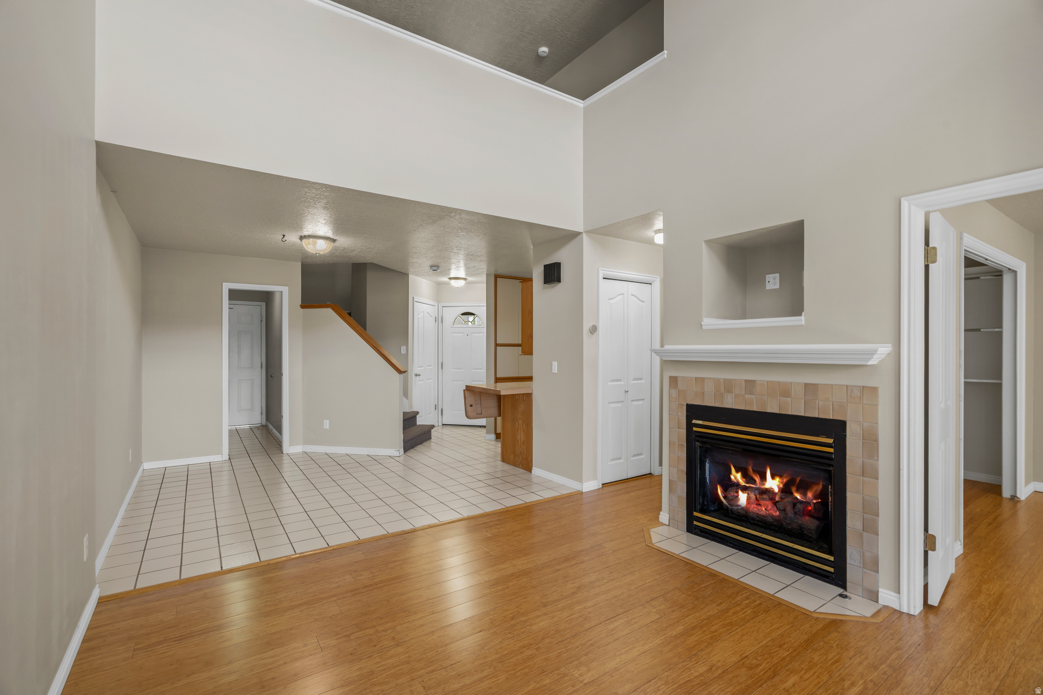 COUNTRY COTTAGES - Residential