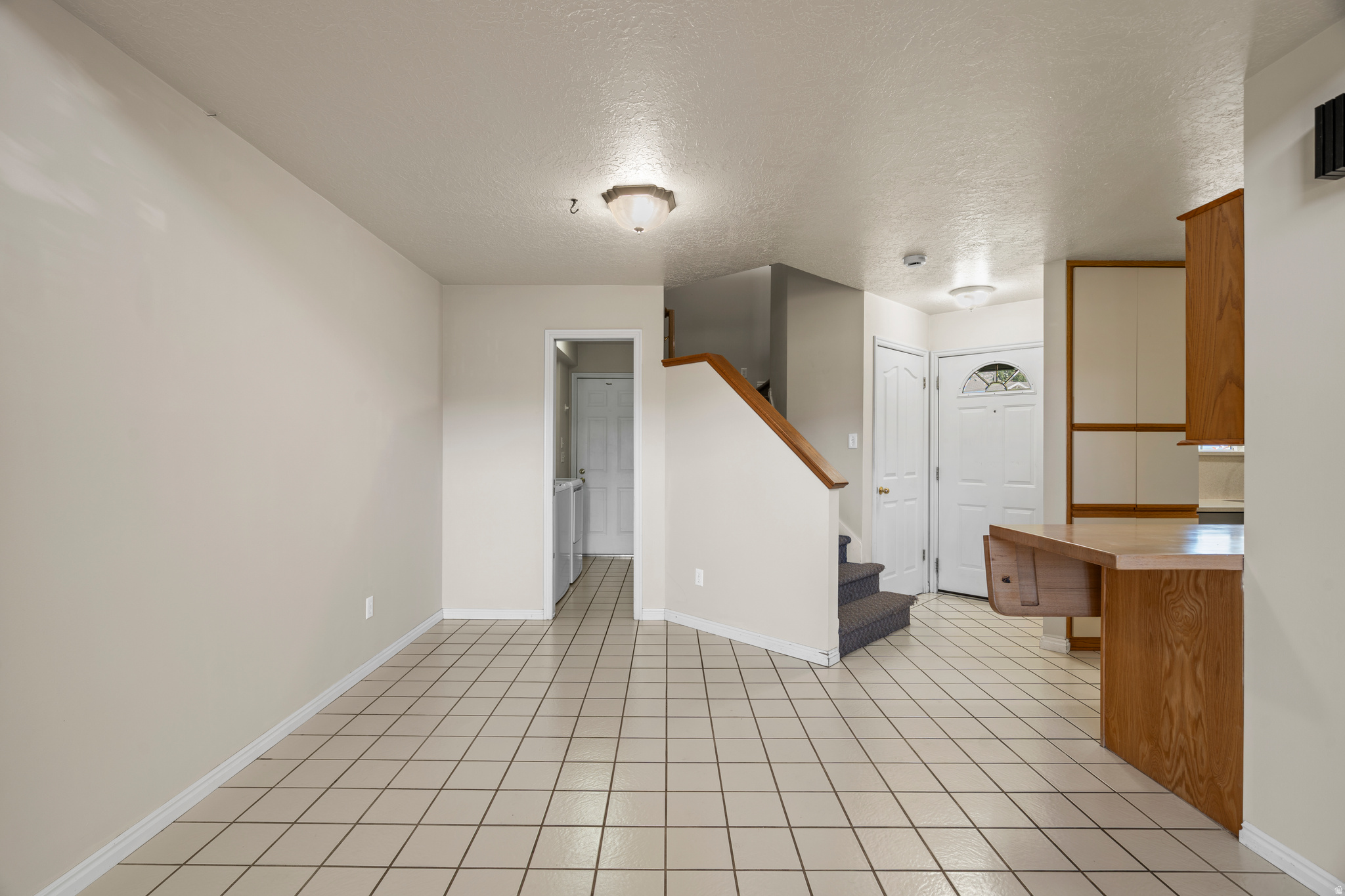 COUNTRY COTTAGES - Residential